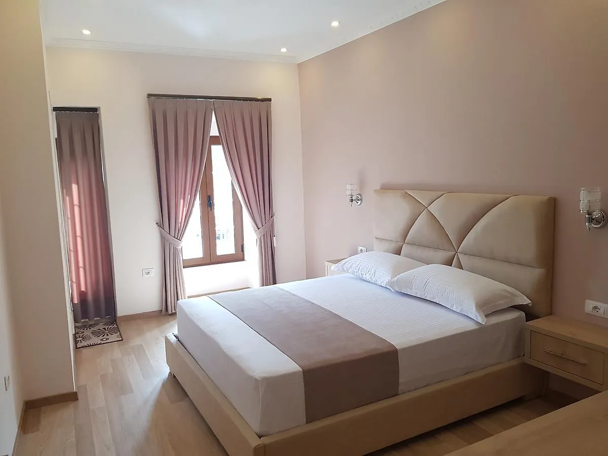 Guest house Villa Arben Elezi Berat